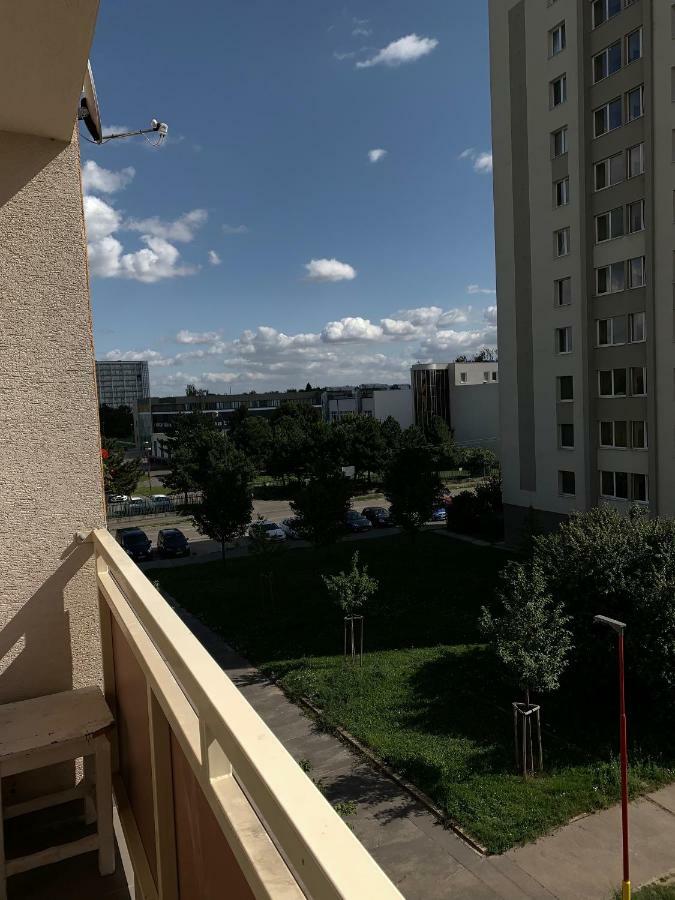 Apartament Tt10 Botanicka Trnava Exterior foto