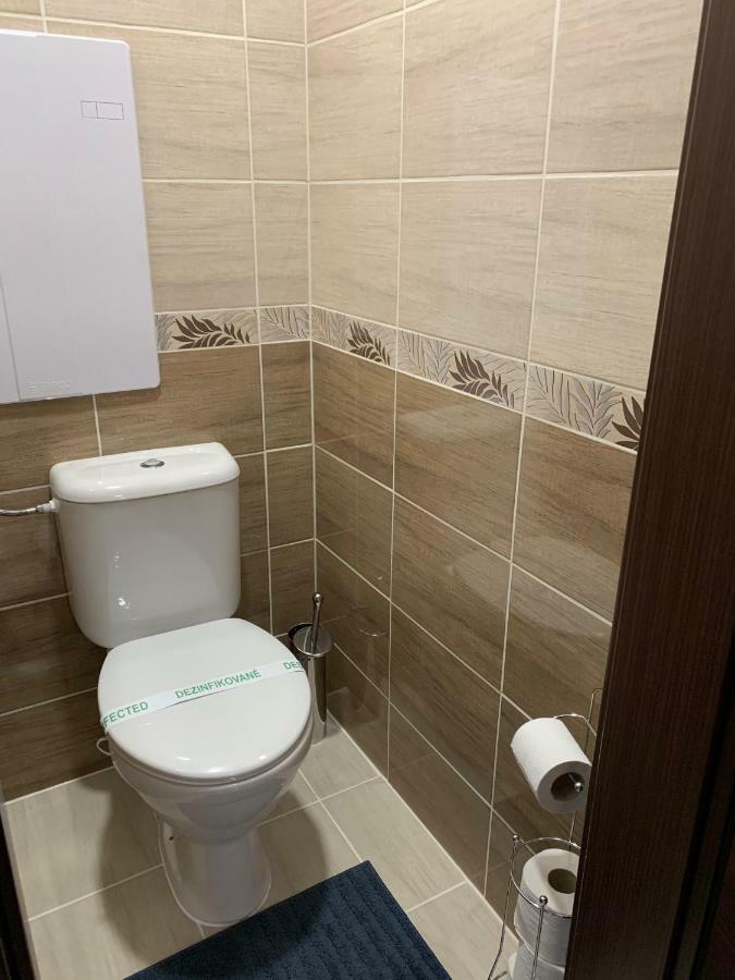 Apartament Tt10 Botanicka Trnava Exterior foto
